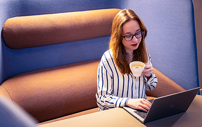 Čekárny a prostory pro cestující