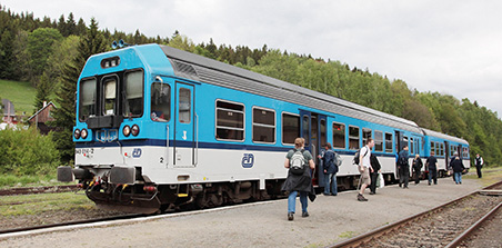 Motorové rychlíky 843